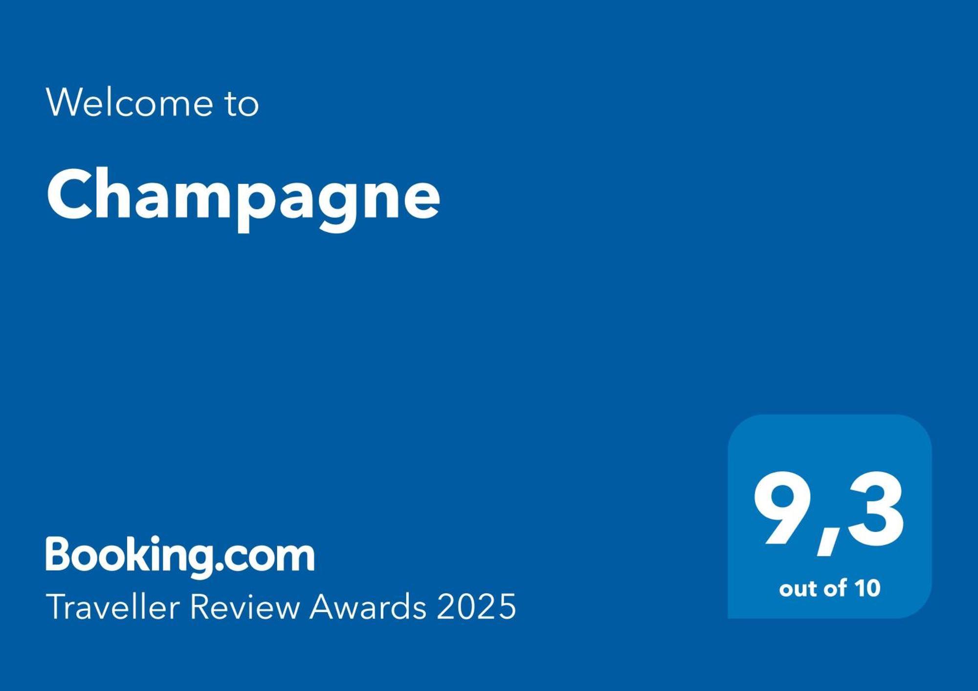 Отель Champagne Вэм Экстерьер фото